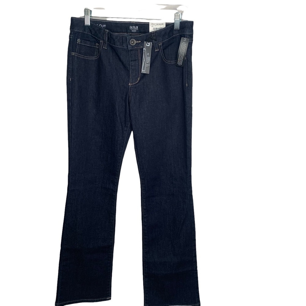 New Ana Bootcut Medium wash jeans size 29/8 short denim Mid Rise BNWT